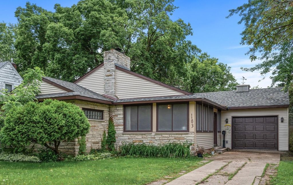 1183 5th Street NW, Elk River, MN 55330