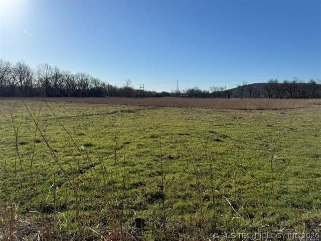 20850 N 3946 Road, Bartlesville, OK 74003