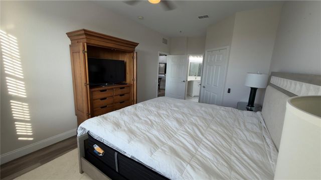 6466 CAVA ALTA DRIVE 401, Orlando, FL 32835