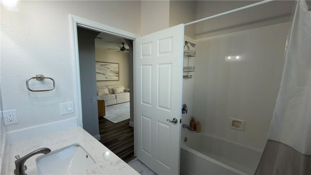 6466 CAVA ALTA DRIVE 401, Orlando, FL 32835