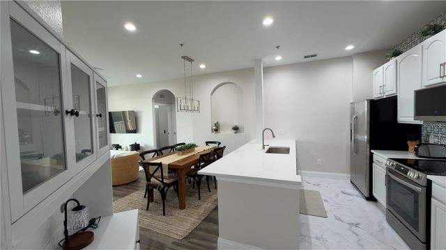 6466 CAVA ALTA DRIVE 401, Orlando, FL 32835