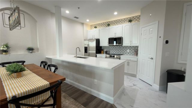 6466 CAVA ALTA DRIVE 401, Orlando, FL 32835