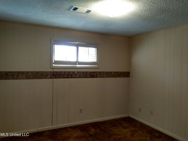 311 S Mac Arthur Circle, Indianola, MS 38751