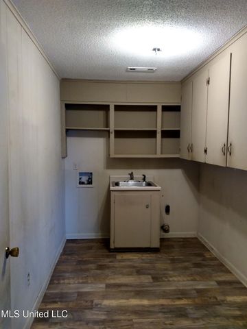 311 S Mac Arthur Circle, Indianola, MS 38751