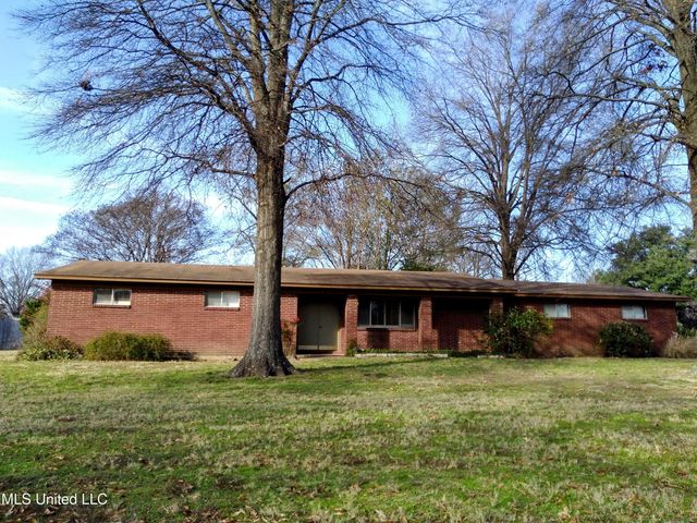 311 S Mac Arthur Circle, Indianola, MS 38751