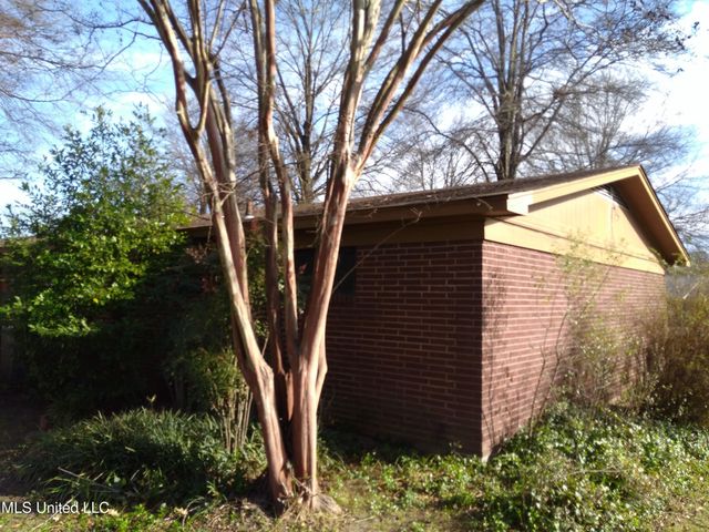 311 S Mac Arthur Circle, Indianola, MS 38751