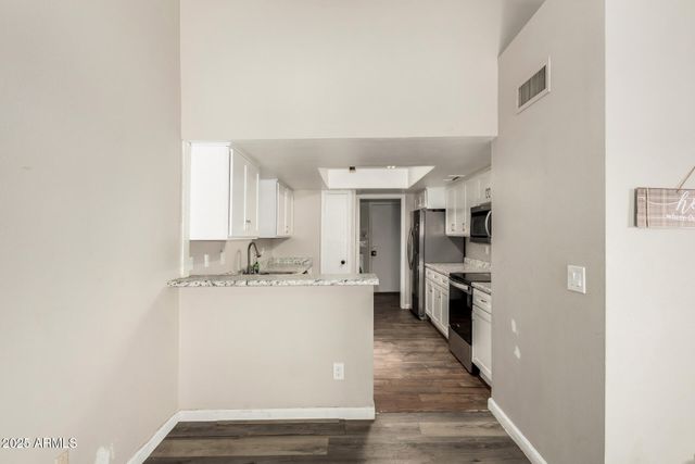 11226 N 81ST Avenue, Peoria, AZ 85345