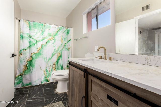 11226 N 81ST Avenue, Peoria, AZ 85345