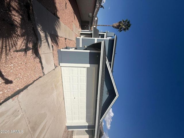 11226 N 81ST Avenue, Peoria, AZ 85345