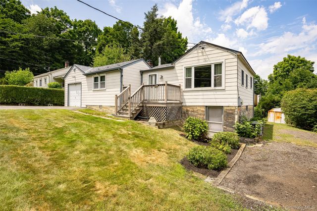 5 Willow Road, Beacon, NY 12508