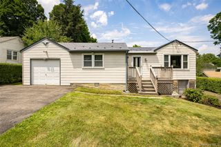 5 Willow Road, Beacon, NY 12508
