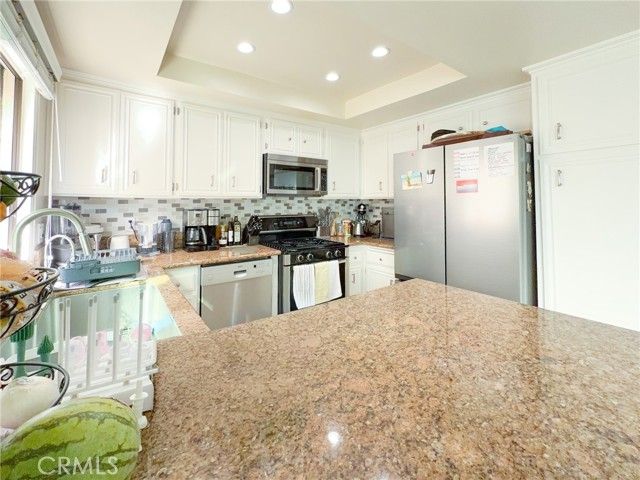 7904 Topanga Canyon Blvd 3, Canoga Park (los Angeles), CA 91304