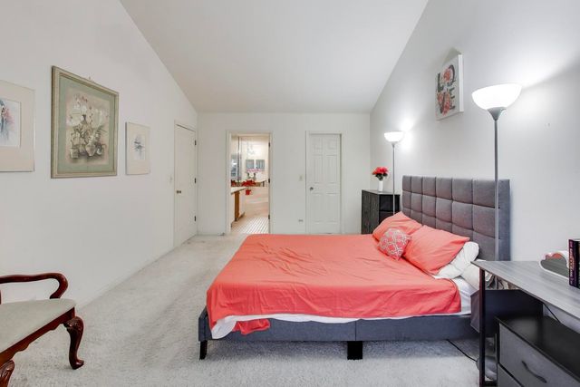 3096 N Daniels Court 3096, Arlington Heights, IL 60004