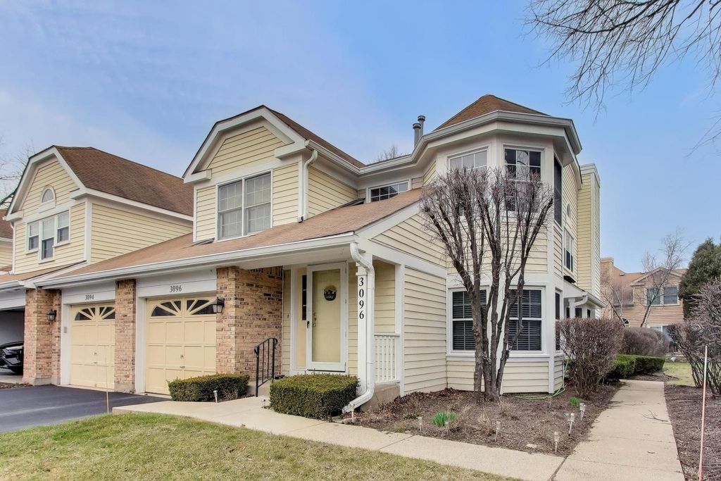 3096 N Daniels Court 3096, Arlington Heights, IL 60004