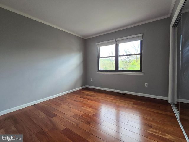 5 E RIDGE MEWS, Newtown, PA 18940