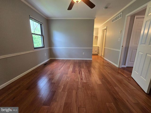 5 E RIDGE MEWS, Newtown, PA 18940