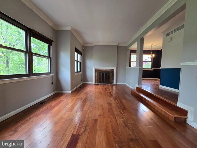 5 E RIDGE MEWS, Newtown, PA 18940