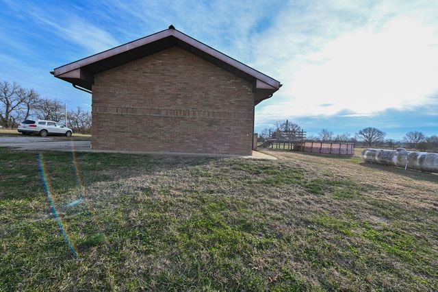 27668 E Katy Track Road, Walker, MO 64790
