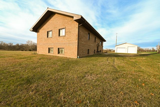 27668 E Katy Track Road, Walker, MO 64790