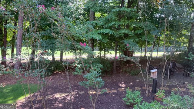 5570 Stoneleigh Drive, Suwanee, GA 30024