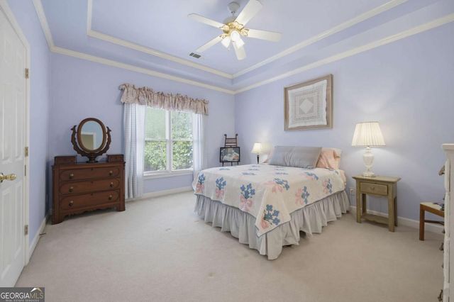 5570 Stoneleigh Drive, Suwanee, GA 30024