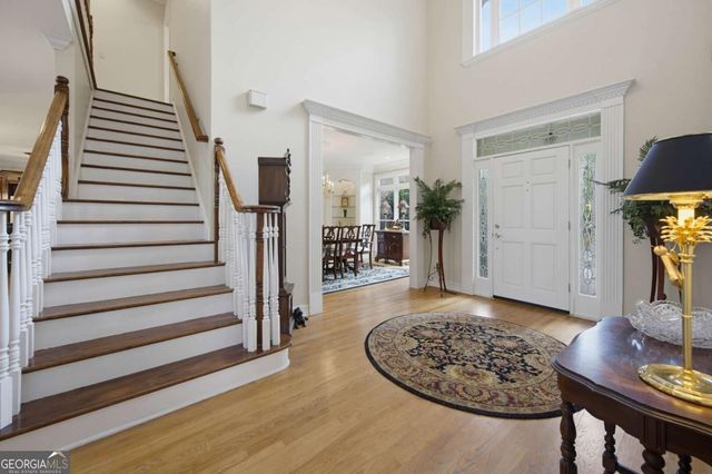 5570 Stoneleigh Drive, Suwanee, GA 30024
