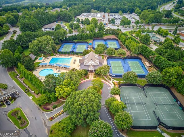 5570 Stoneleigh Drive, Suwanee, GA 30024