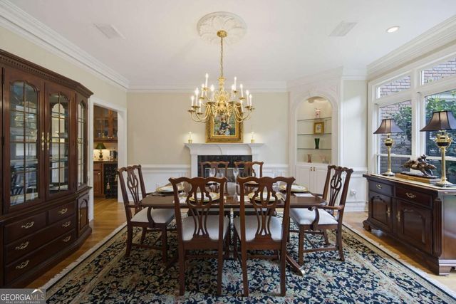 5570 Stoneleigh Drive, Suwanee, GA 30024