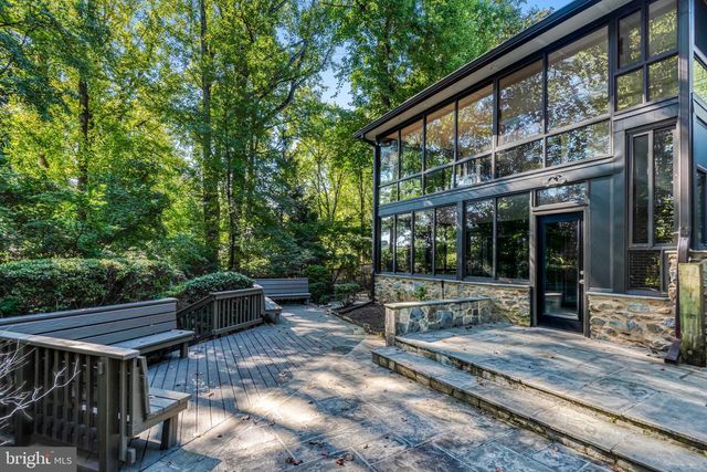 9022 TRAILRIDGE CT, Vienna, VA 22182