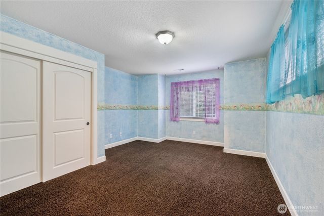 547 Lone Oak Road, Longview, WA 98632