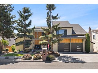 21548 Ne LACHENVIEW Ln, Fairview, OR 97024