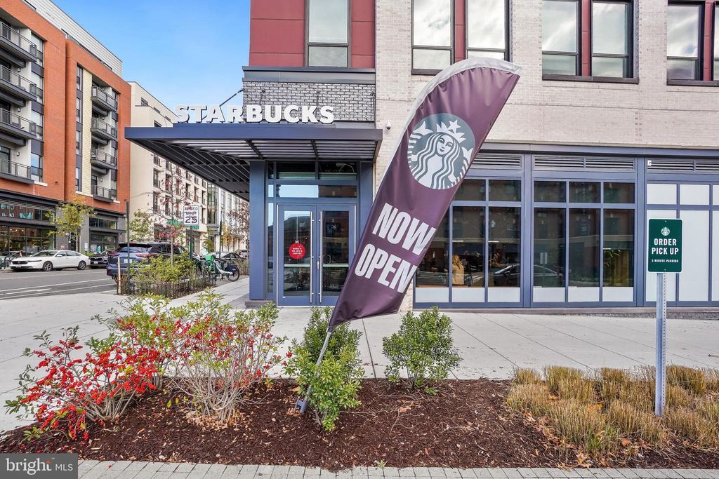 1306 HOLLY ST NW, Washington, DC 20012