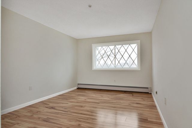 28 Fernview Avenue 9, North Andover, MA 01845