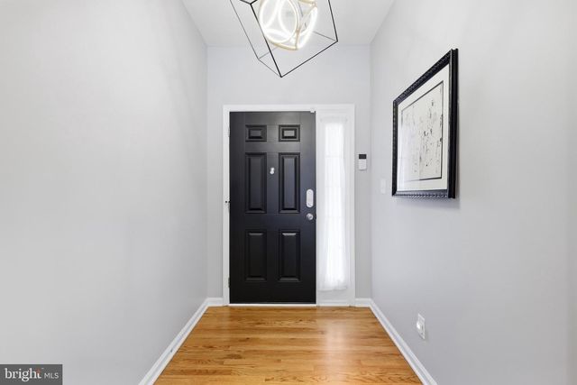 336 PHILLIPS ST, Fredericksburg, VA 22405
