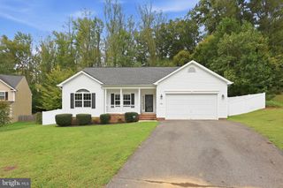 336 PHILLIPS ST, Fredericksburg, VA 22405