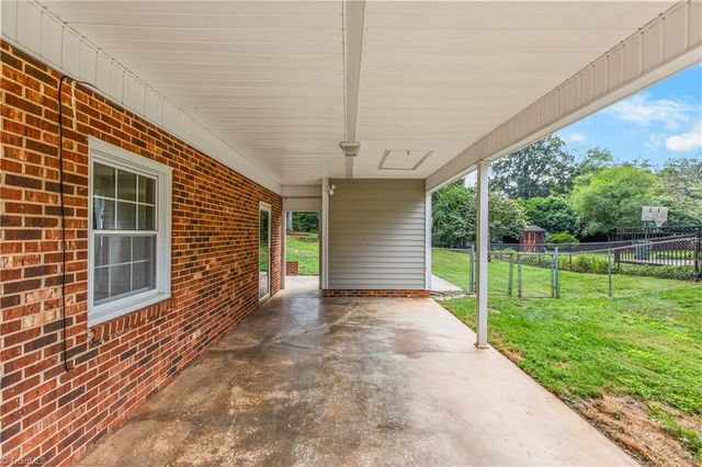 4816 Welwyn Road, Winston-salem, NC 27104