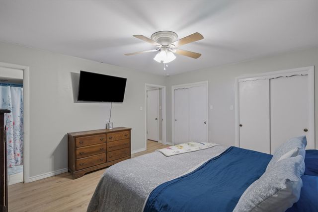 200 W Kansas Street, Van, TX 75790