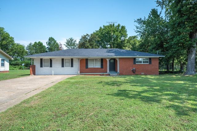 200 W Kansas Street, Van, TX 75790