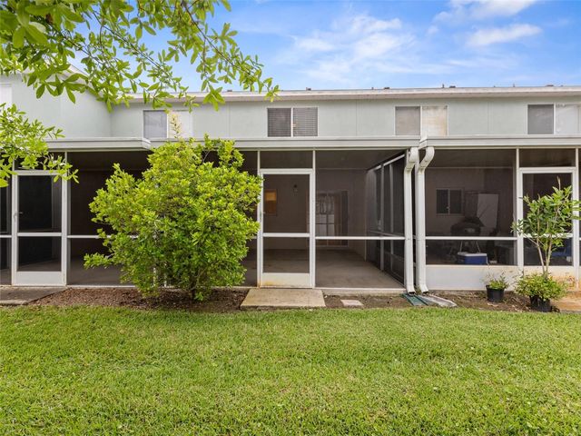 2209 FLUORSHIRE DRIVE, Brandon, FL 33511