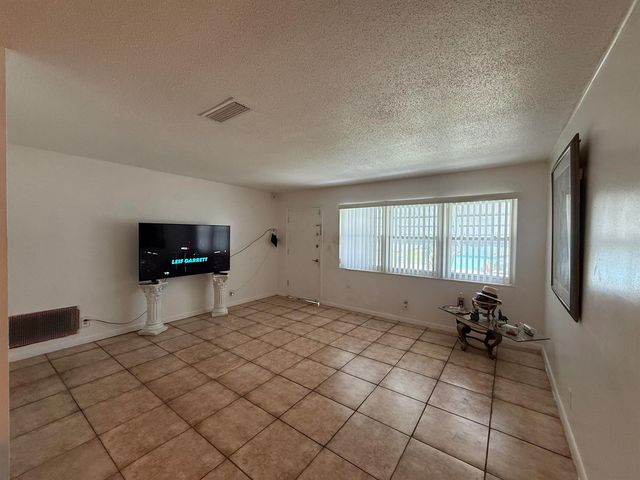 1625 NW 66th Terrace, Margate, FL 33063
