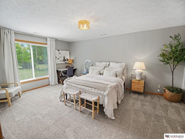 4919 Union Hill Road, Lincoln, NE 68516