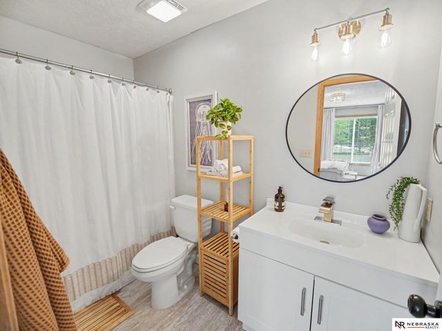 4919 Union Hill Road, Lincoln, NE 68516