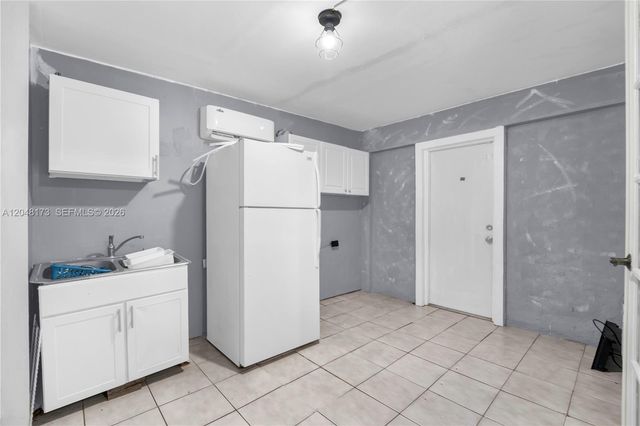 1300 S 20th Ave, Hollywood, FL 33020