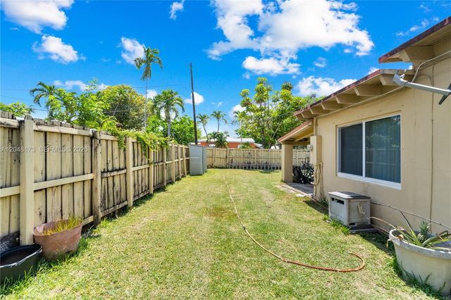 1300 S 20th Ave, Hollywood, FL 33020