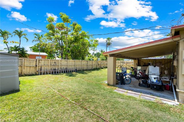 1300 S 20th Ave, Hollywood, FL 33020