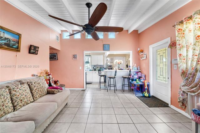 1300 S 20th Ave, Hollywood, FL 33020