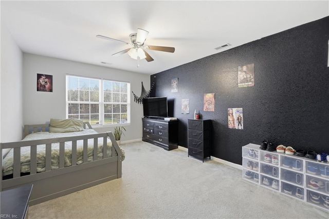 6853 Crittenden RD, Suffolk, VA 23432