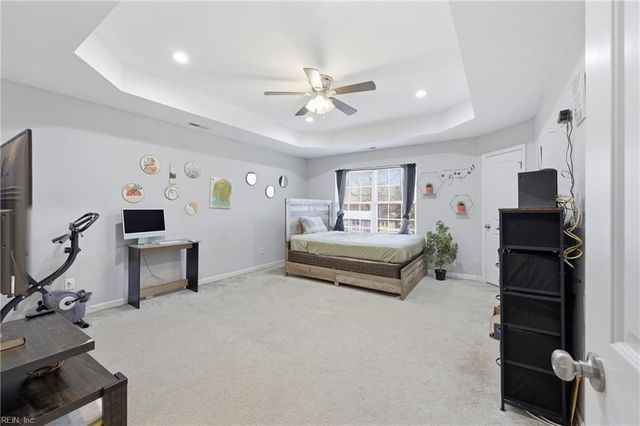 6853 Crittenden RD, Suffolk, VA 23432