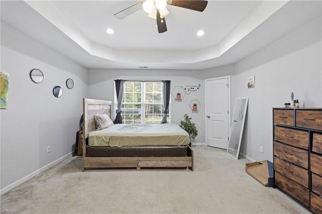 6853 Crittenden RD, Suffolk, VA 23432