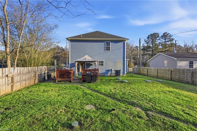 6853 Crittenden RD, Suffolk, VA 23432